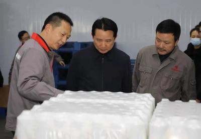 丁雄軍率隊(duì)調(diào)研仁懷、貴陽、貴定有關(guān)企業(yè)和項(xiàng)目建設(shè)